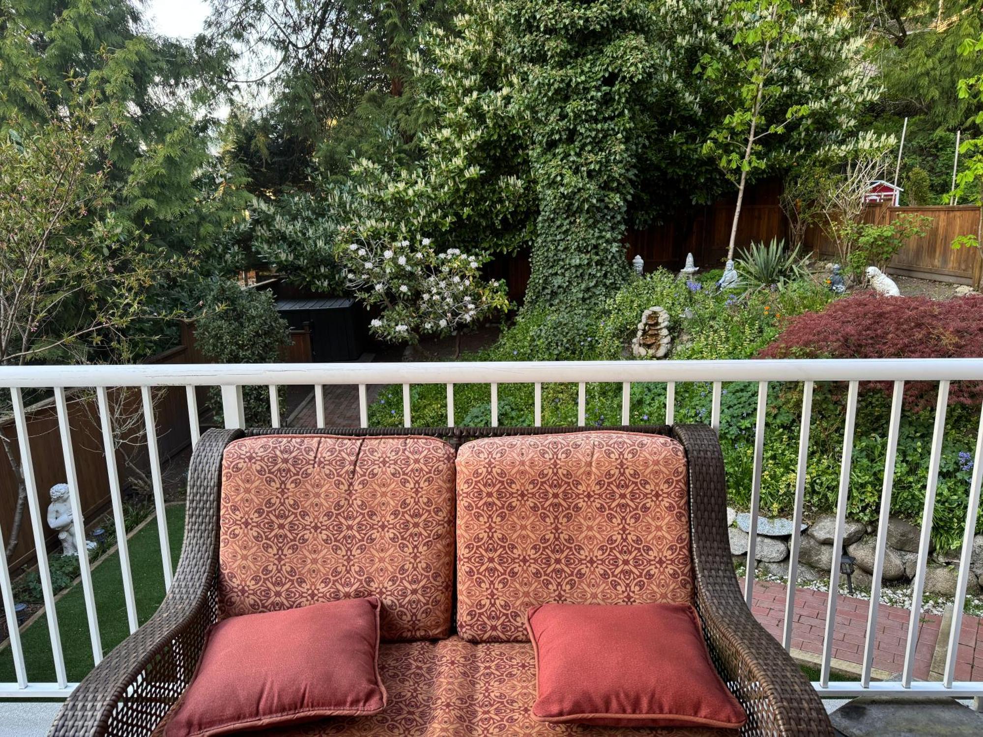 Beautiful Modern Suite Βόρειο Βανκούβερ Εξωτερικό φωτογραφία